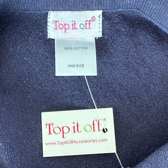 Navy Blue Lobster Scarf - Picture 3 of 3